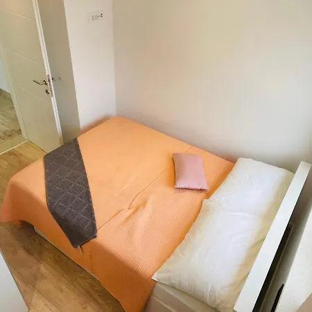 M&g Kastel Stari Apartment *