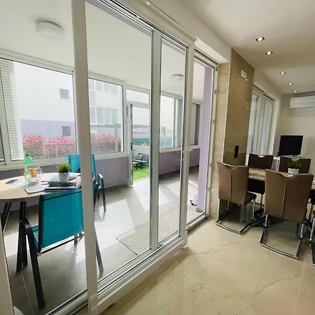 M&g Kastel Stari Apartment *